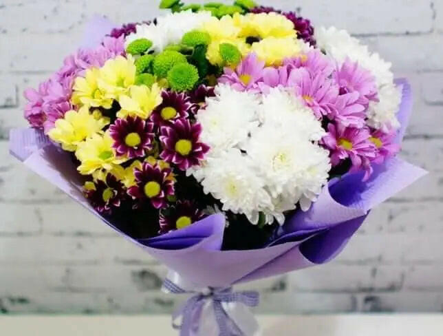 Buchet Color Explosion cu crizanteme multicolore
